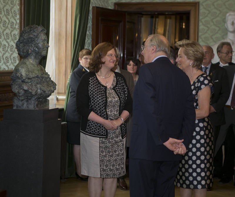 les bustes du roi Albert II et de la reine Paola par Wilfried Pas